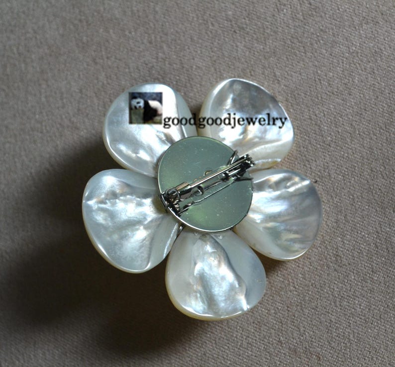White Shell Flower Brooch, Freshwater Pearl, Bridesmaid Gift - Etsy
