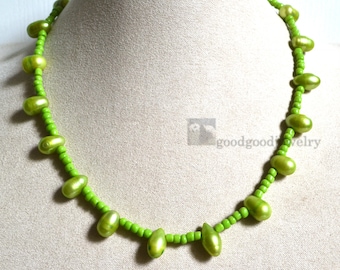 Collier de perles vert lime, collier de perles véritables, collier de perles vertes, collier de mariage, collier de déclaration, collier vert clair