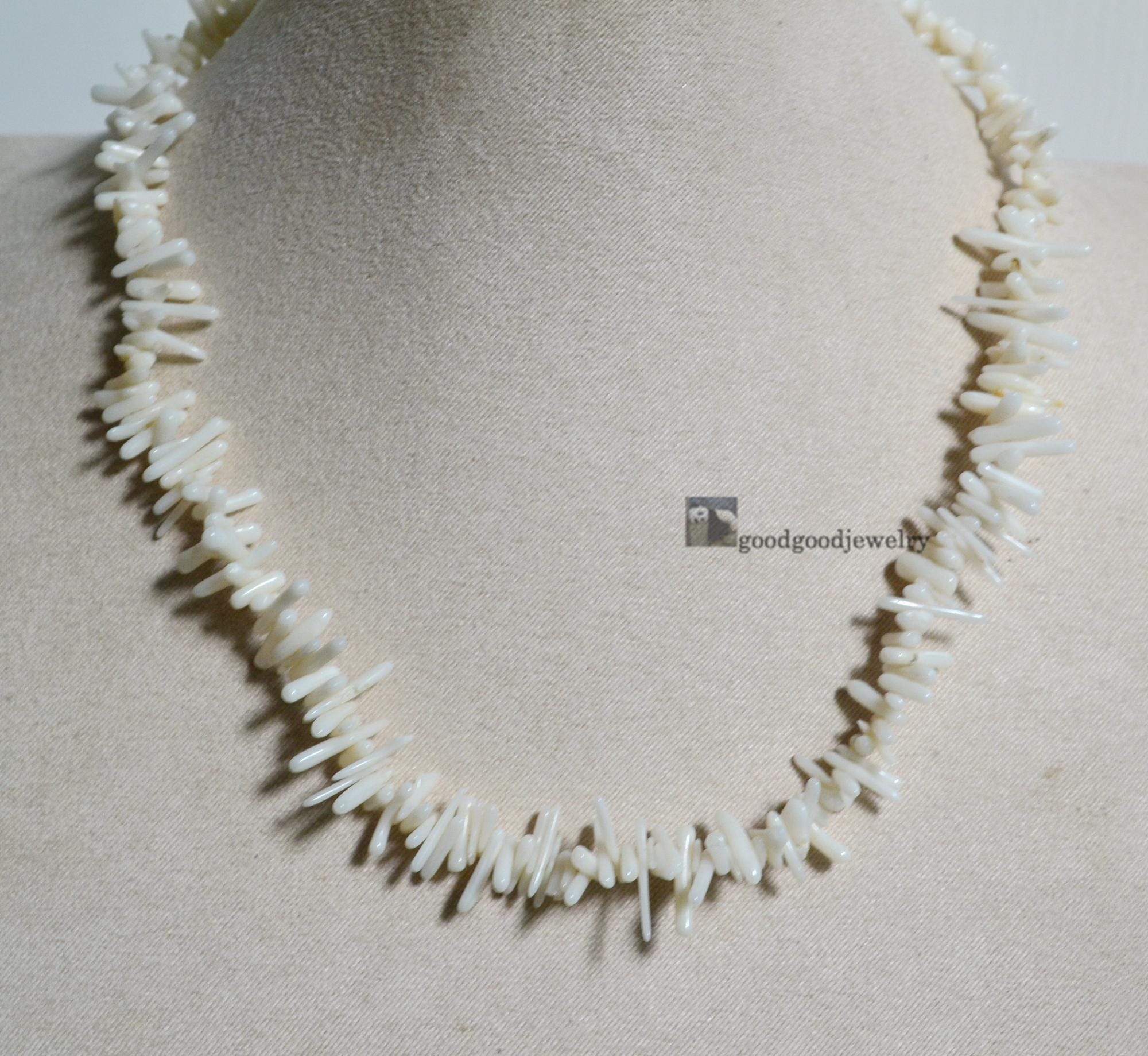 Collier En Perles De Corail Rouge 6mm Avec Fermoir Or Blanc Gold Filled - Longueur 40cm - Neuf Sans Emballage