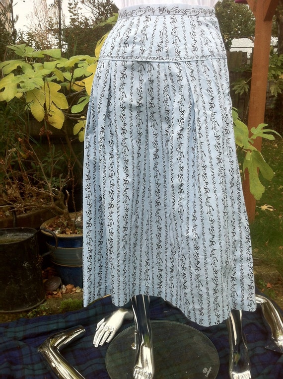 Genuine Vintage 40s peasant style skirt