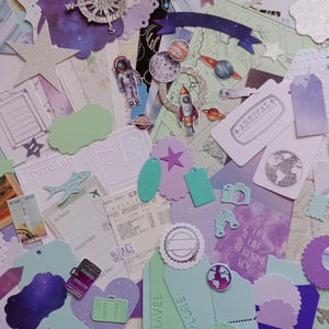 Galaxy-reisdagboekpakket - Scrapbookpakket ruimtevaart - knutselpapier, labels en uitsnijdingen
