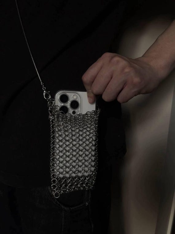 Handmade Chainmail Mesh Phone Bag,Y2K Grunge Beaded Mesh Pouch,Punk Gothic Cell Phone Purse,Sliver Mini Streetwear Unisex Metal Crossbody