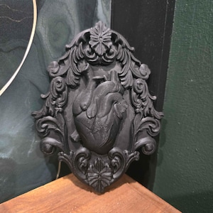 Gothic Anatomical Heart Wall Art | 3D Printed Macabre Dark Home Decor