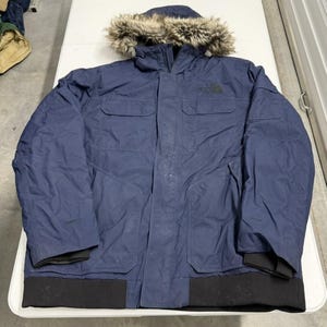 The North Face Gotham III Parka Mens XXL Blue Good Faux Fur Hood Down Jacket imagen 1