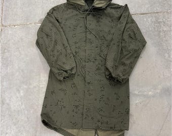 US Military Night Desert Camouflage Parka 1984 Selma Apparel Small DNC Jacket
