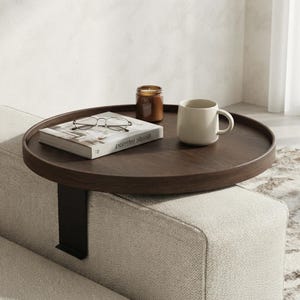 Armstödsbricka i massiv ek för soffa, justerbart sidobord med klämma, minimalistiskt soffbord