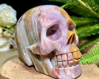 Escultura de calavera de ágata arcoíris natural, adorno de cristal tallado a mano, decoración gótica.