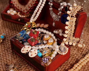 French Vintage Mixed Jewelry Mystery Box | Parisian Retro Multi-Tone Set | Romantic Dainty Accessories | Photo Gift