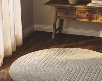 Tappeto rotondo in lana trapuntato a mano, tappeto neutro beige, tappeto moderno minimalista