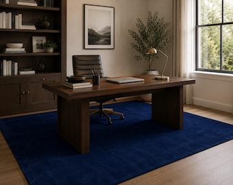 Tappeto in lana blu navy trapuntato a mano, stile moderno e minimalista, tappeto contemporaneo.