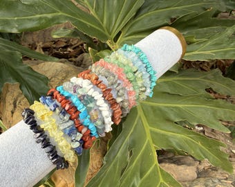 Handgemaakte kristallen armband – Ruwe edelsteenkralen voor helende energie – Unieke natuursteensieraden voor balans en meditatie