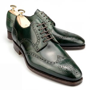 Bespoke emerald green dress shoes for grooms and formal wedding events