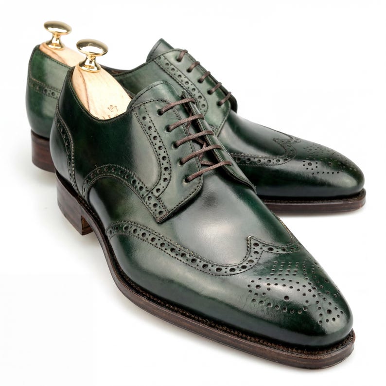 Bespoke emerald green dress shoes for grooms and formal wedding events