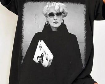Comfort Colors Miranda Priestly Shirt, Retro Devil Wears Prada Shirt, Fashion Boss Lady Graphic Tee, Unisex T-shirt, Gift For Fan Lovers