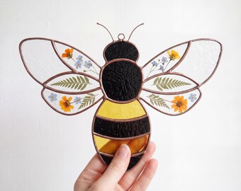 Bee Stained Glass Pattern SVG | Easy Insect Suncatcher Template | Cricut PDF PNG Glass Art Design