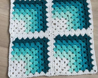 3D Mitered Granny Square Crochet Pattern - BONUS Blanket Size Chart Included - 3D Squares Pattern - Washcloth Pattern - Facecloth Pattern
