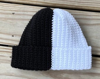Quick and Easy Split Colour Beanie - Crochet Hat Pattern - Crochet
