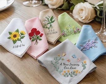 Pañuelo bordado personalizado con flores silvestres - Pañuelo de lino con nombre personalizado - Regalo de recuerdo de boda
