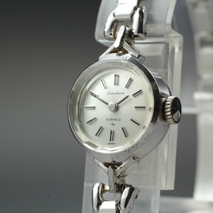 Reloj de pulsera SEIKO Solar 10-0880 plateado, manual, de 16 mm, para mujer, año 1970, en estado casi impecable.