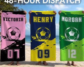 Toalla de playa personalizada para equipo de fútbol, toalla de piscina con nombre y número de jugador personalizados, toalla de baño con monograma, toalla infantil moderna, regalo para las vacaciones de verano.