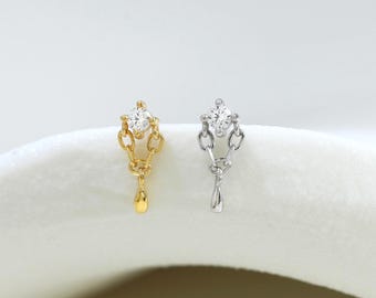 Zierliche Träne Kette Ohrstecker, Kubikzirkon baumeln Piercing Schmuck in Sterling Silber von TinyRadiant