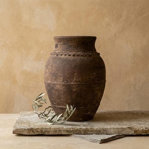 Wazon terakotowy 35 cm, ręcznie robiony rustykalny garnek gliniany, dekoracja ogrodu, naczynie w stylu rustykalnym, wyjątkowy wystrój domu