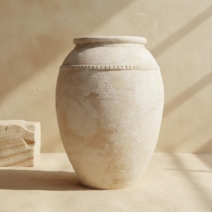 Maceta de terracota XL hecha a mano, jarrón rústico para jardín exterior, maceta grande de arcilla, decoración mediterránea para el hogar - 75 cm
