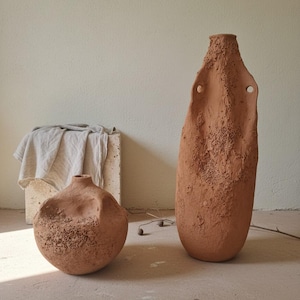 Handcrafted Exclusive vase  - 76cm