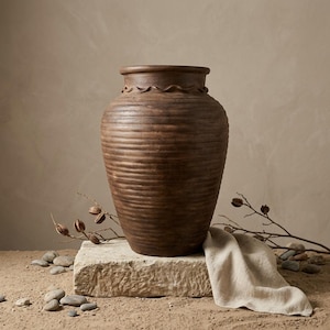Grand vase en terre cuite de 75 cm, pot rustique en argile fait main, décoration de jardin, vase de style campagnard, objet de décoration unique pour la maison