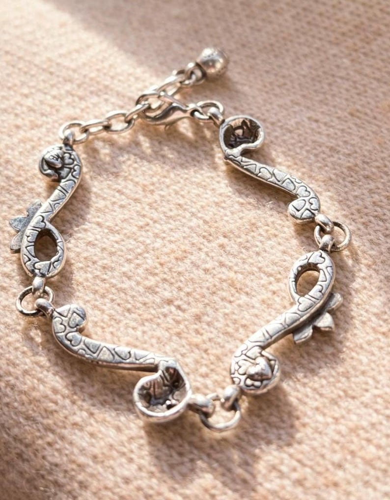 Brighton Silver Heart Bracelet | Vintage Scroll Floral Link Bracelet | Chunky Romantic Jewelry | 1990s Brighton image 3