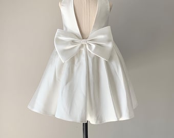 Ivory satin V back bow flower girl dress knee length MM12