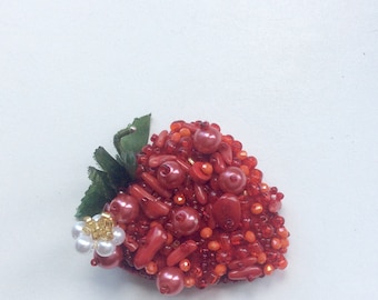 Strawberry brooch - Embroidered Brooch - Berries brooch - Red brooch- Handmade brooch  - Red berry brooch - OOAK brooch - Gift for her