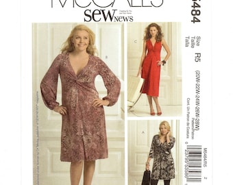 Vestido talla 20-28W con escote en V profundo, opciones de manga y largo, patrón de costura sin cortar para tejidos elásticos.