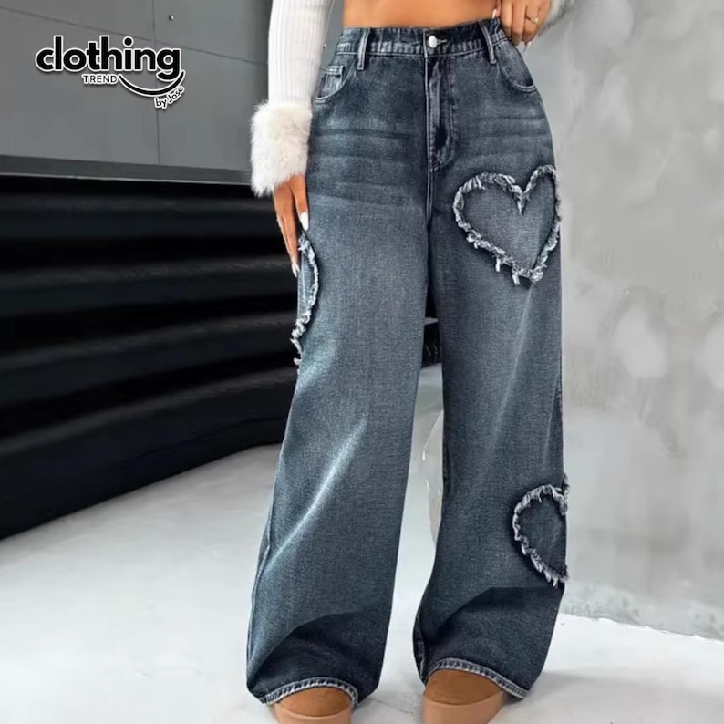 Wide Leg Jeans | Heart Patchwork Denim Pants | Daily Wear | Y2K Streetwear Style

Wide leg denim jeans with heart patch details and vintage Y2K streetwear style