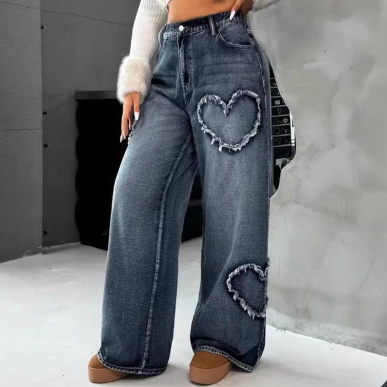 Wide Leg Jeans | Heart Patchwork Denim Pants | Daily Wear | Y2K Streetwear Style

Wide leg denim jeans with heart patch details and vintage Y2K streetwear style