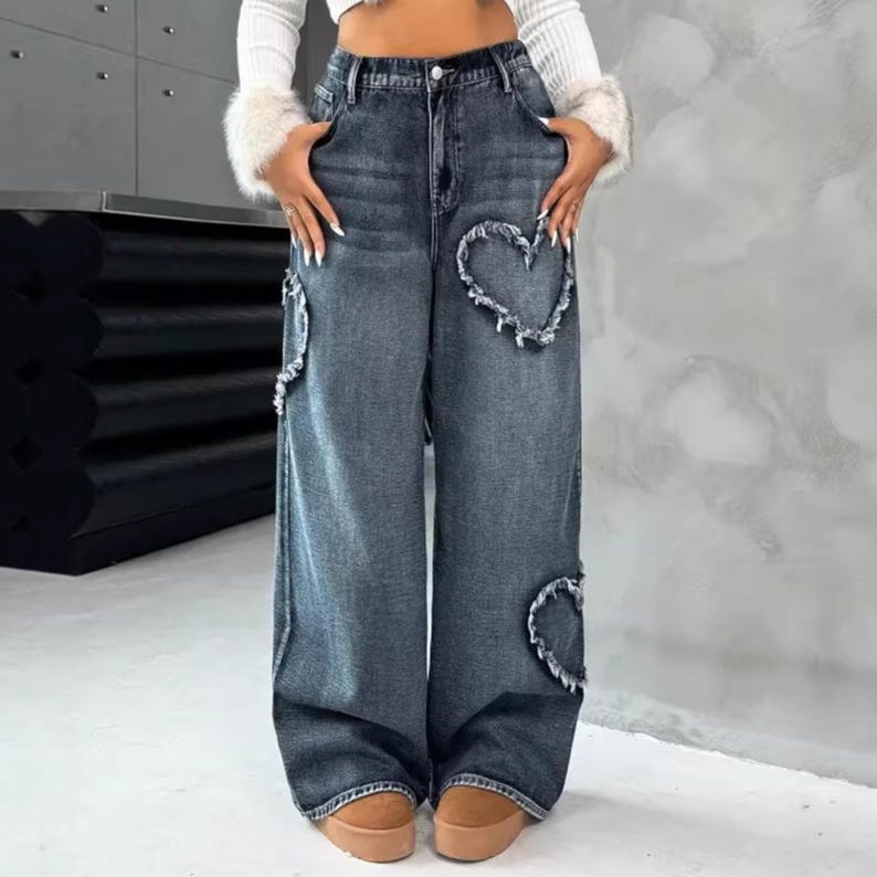 Wide Leg Jeans | Heart Patchwork Denim Pants | Daily Wear | Y2K Streetwear Style

Wide leg denim jeans with heart patch details and vintage Y2K streetwear style