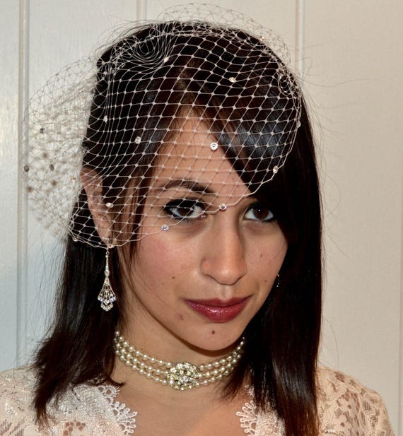 short wedding veils with crystals