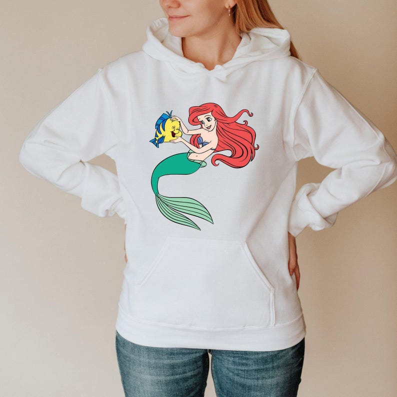 Women's Little Mermaid Hoodie, Disney Ariel Hoodie, Disneyland Family Vacation, Disney Princess Hoodie, Funny Ariel's Birthday Hoodie afbeelding 3