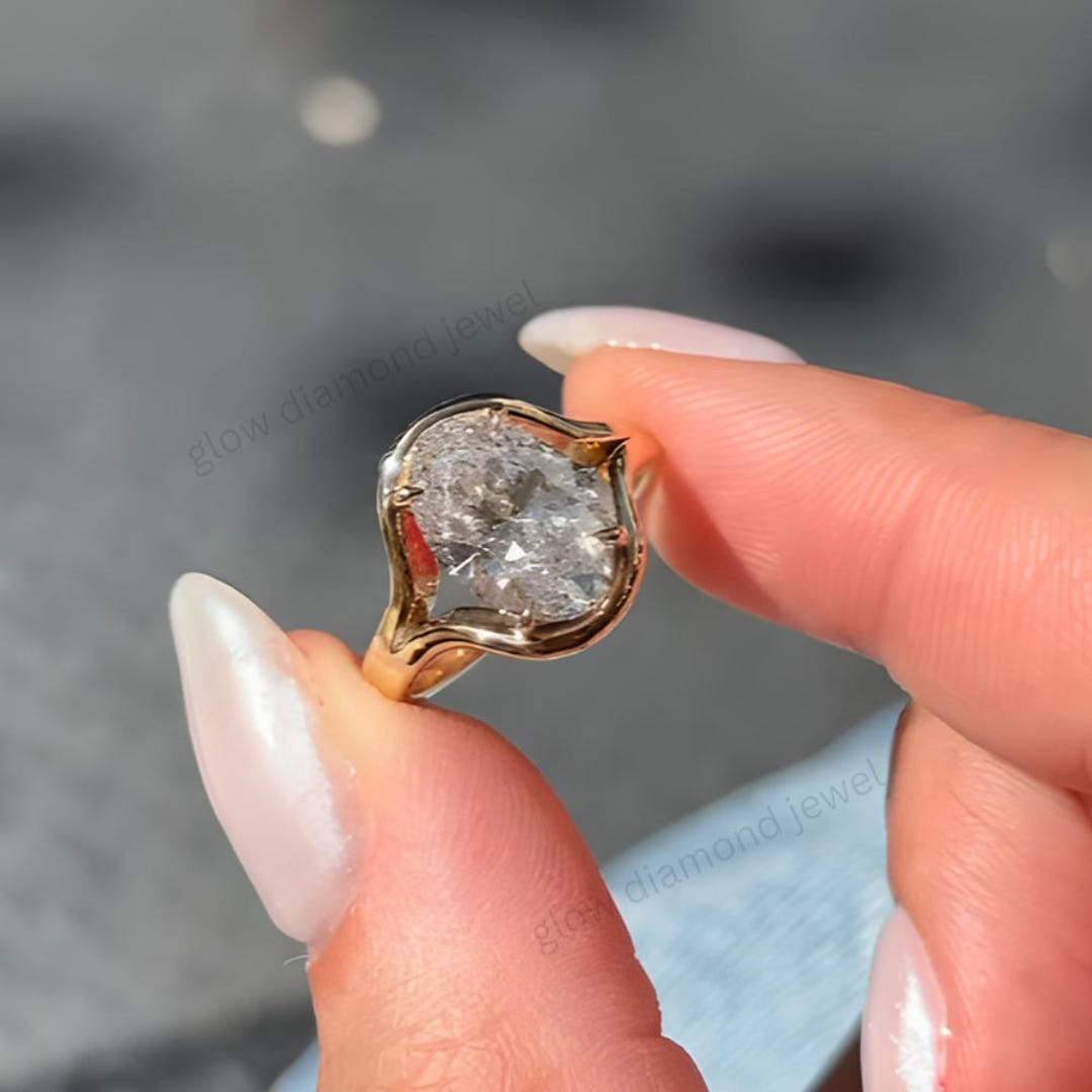 Oval Cut Moissanite Engagement Ring: 14k Yellow Gold Split Shank Semi ...
