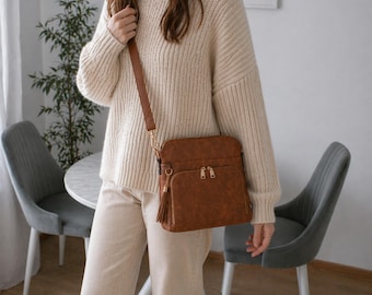 Vegan Leather Crossbody Bag for Women, Minimalist Zipper Messenger Purse, Square Travel Shoulder Handbag