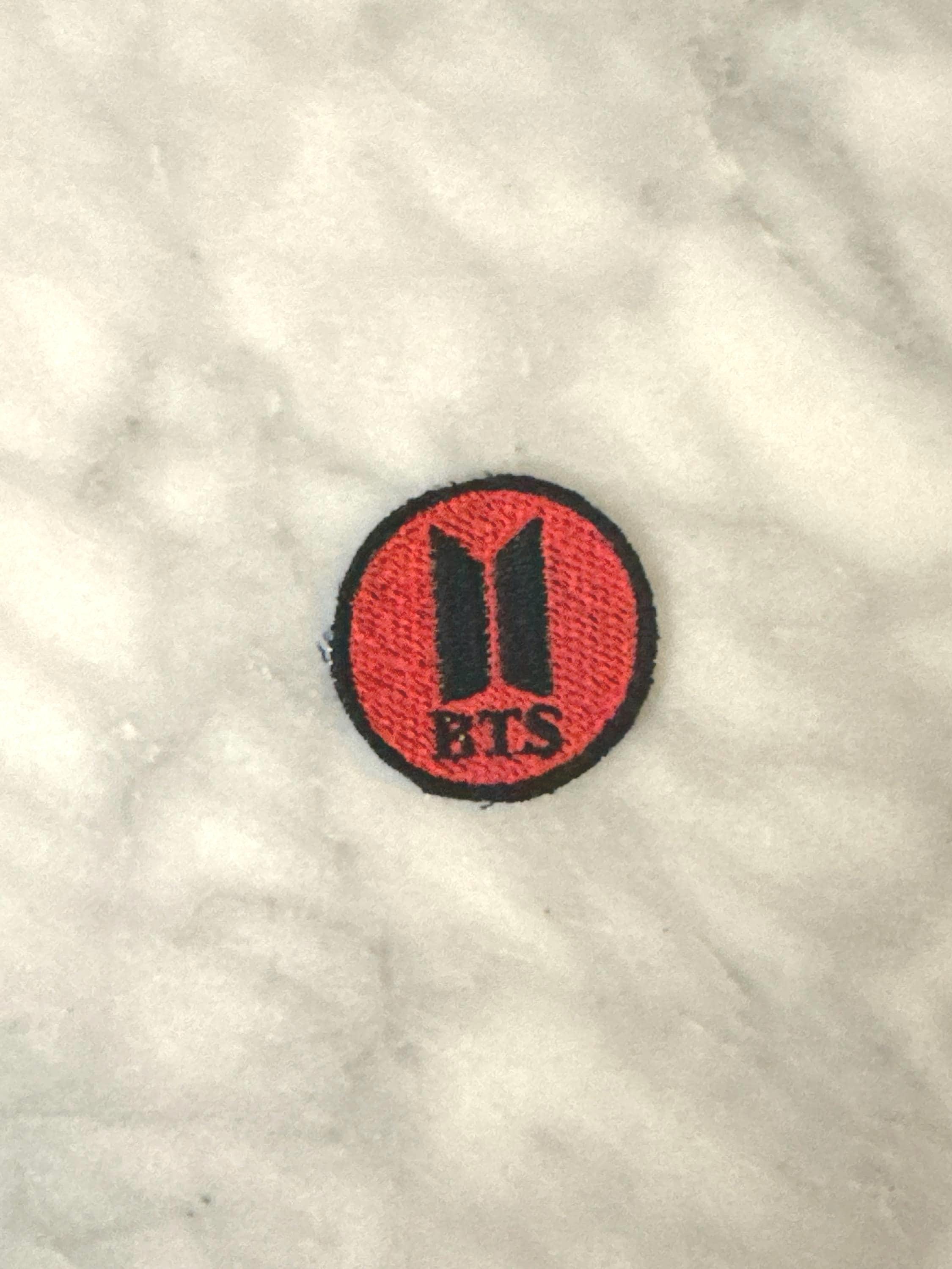 BTS World Tour Arirang Las Vegas Heart Patch - Red & White V BTS US tour experience with freebies in Las Vegas, NV main image 3