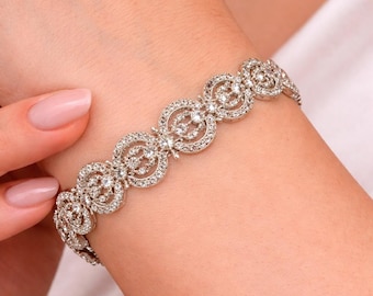 Pulsera Art Déco de oro blanco de 18 quilates con diamantes en forma de media luna, 6 quilates, talla G, 7 pulgadas