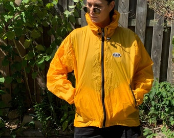 kangaroo pouch rain jacket
