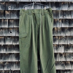 Mens Olive Cargo Pants -  Canada