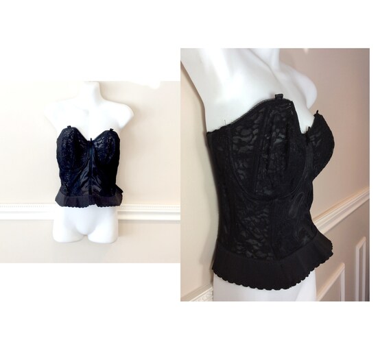 Scalloped Lace Bustier  Lace bustier, Bustier, Scalloped lace