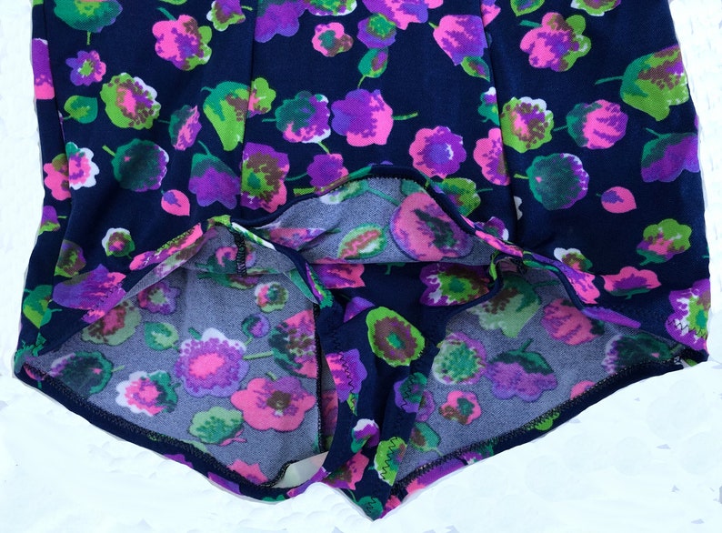 vintage 60s/70s Swimsuit One Piece Bathing Suit Bombshell Pin up Floral psychedelic Navy & Pink and Green Size S/M Sexy image 8