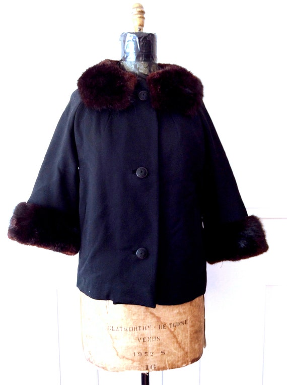 vintage 1950s Black Jacket Wool and Mink Fur Trim… - image 2