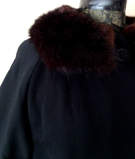 vintage 1950s Black Jacket Wool and Mink Fur Trim… - image 5