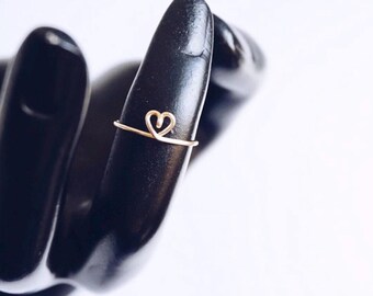 Bague coeur en fil métallique DAINTY