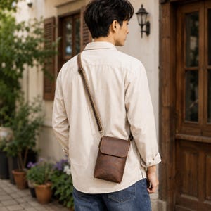 Vintage Leather Phone Crossbody Bag, Small Messenger Shoulder Purse, Unisex Travel Wallet